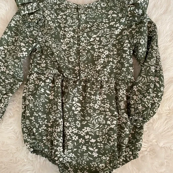 Romper - Picture 5 of 9